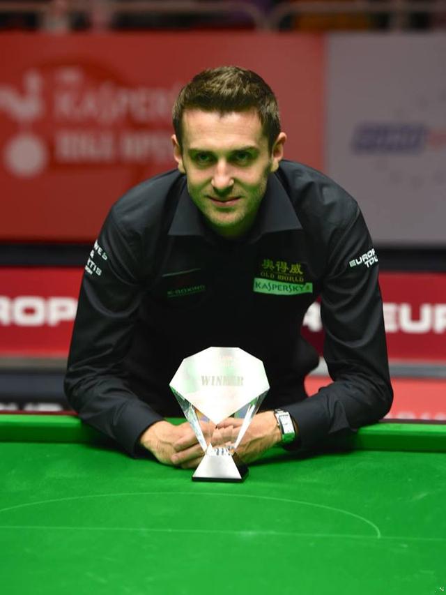 了悬念与挑 了悬念与挑